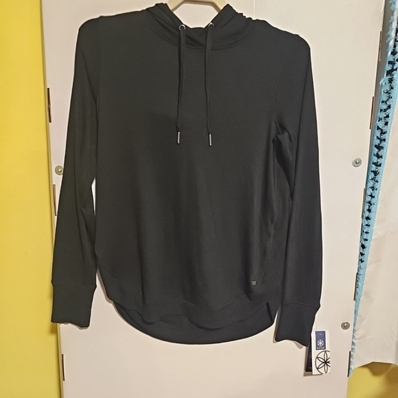 NWT GAIAM Women's Size XS Zen Solid Black Active Hoodie Lightweight Comfy - Picture 1 of 8